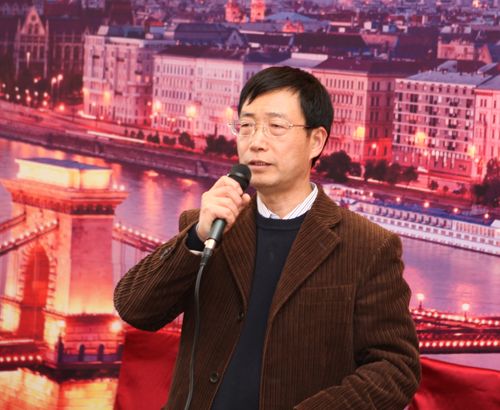 温州市海外联谊会代表团团长张文华致辞