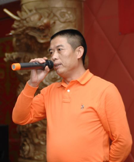 明溪县商务代表团团长曾春根先生讲话