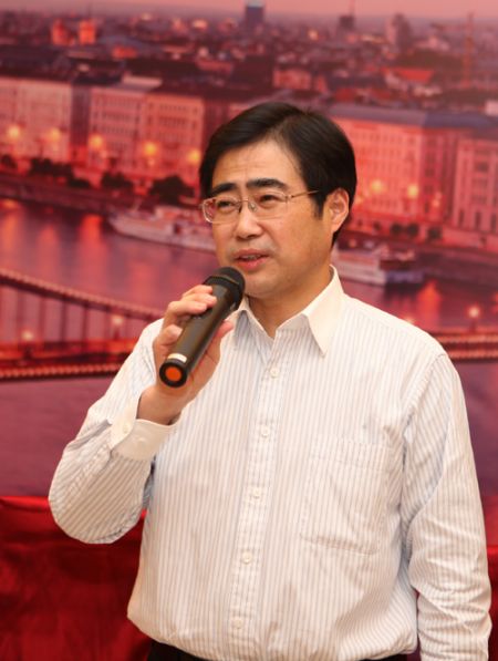 苏州市沧浪区区委书记陆春云讲话