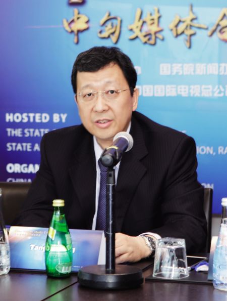 中国国际电视公司副总裁唐世鼎先生致辞