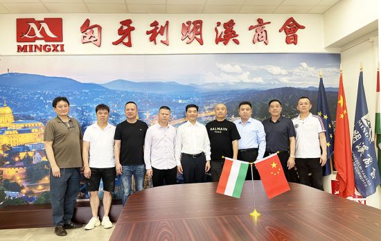 肖华鑫主任一行前往前往福建明溪商会看望明溪乡亲
